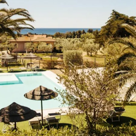 Il Mandorlo Aparthotel Lacona