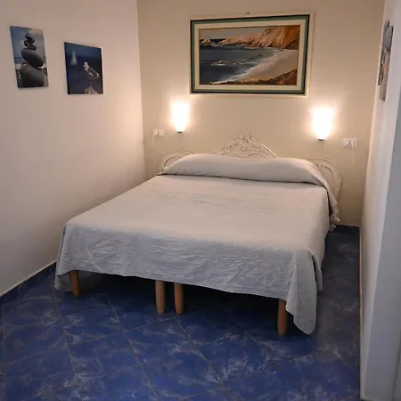 Il Mandorlo 4*