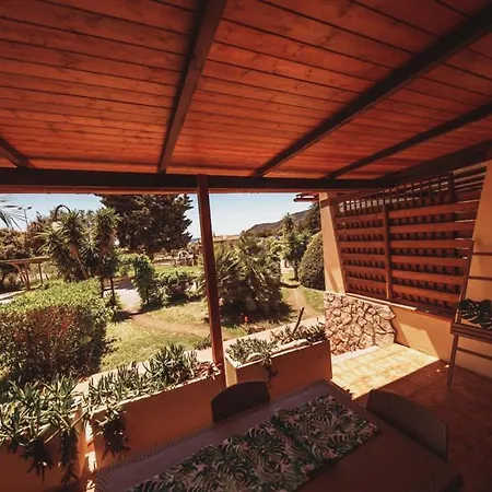 Aparthotel Il Mandorlo 3*