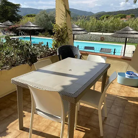 Il Mandorlo Aparthotel 3*