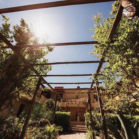 Il Mandorlo Aparthotel