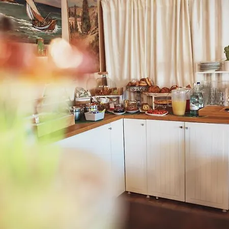 Il Mandorlo アパートホテル ラコナ