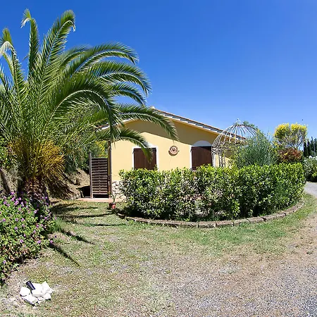 Il Mandorlo アパートホテル