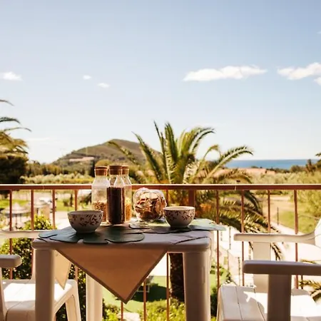 Il Mandorlo Aparthotel