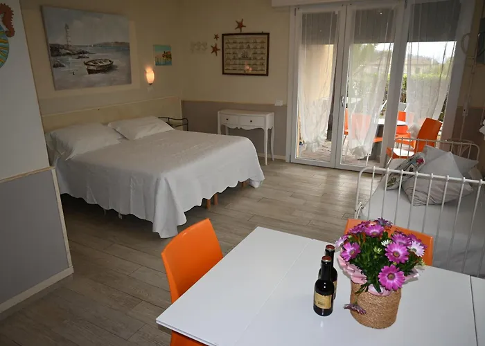 Il Mandorlo Aparthotel 4*