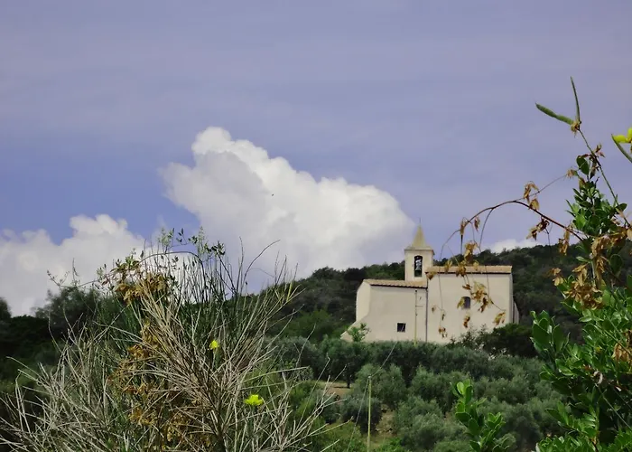 Aparthotel Il Mandorlo Lacona