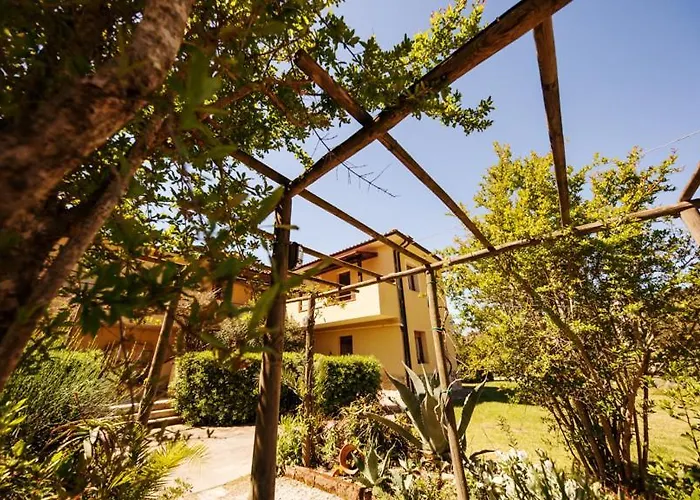 Il Mandorlo Aparthotel Lacona