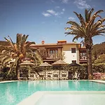 Il Mandorlo 4*