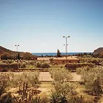 Il Mandorlo מלון דירות לקונה