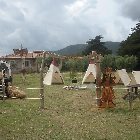 Il Mandorlo アパートホテル