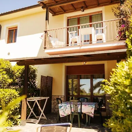 Il Mandorlo 3*